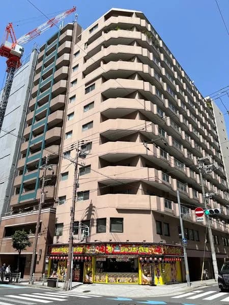 谷四校 建物外観